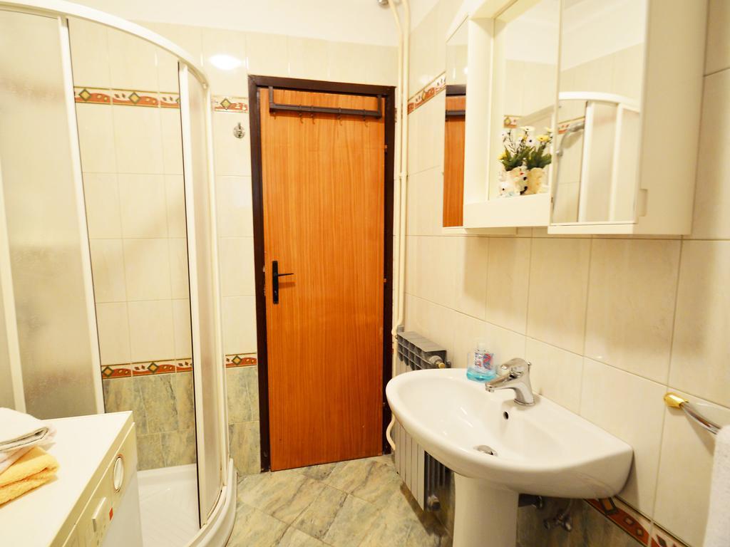 Rm Apartment Pusta روفينج المظهر الخارجي الصورة